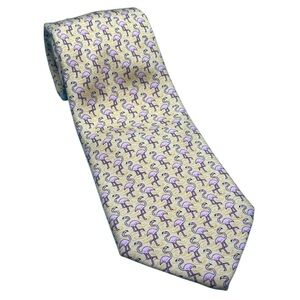Vineyard Vines 100% Silk Yellow Necktie Pink Flamingos USA 61” Long 1/2” Wide